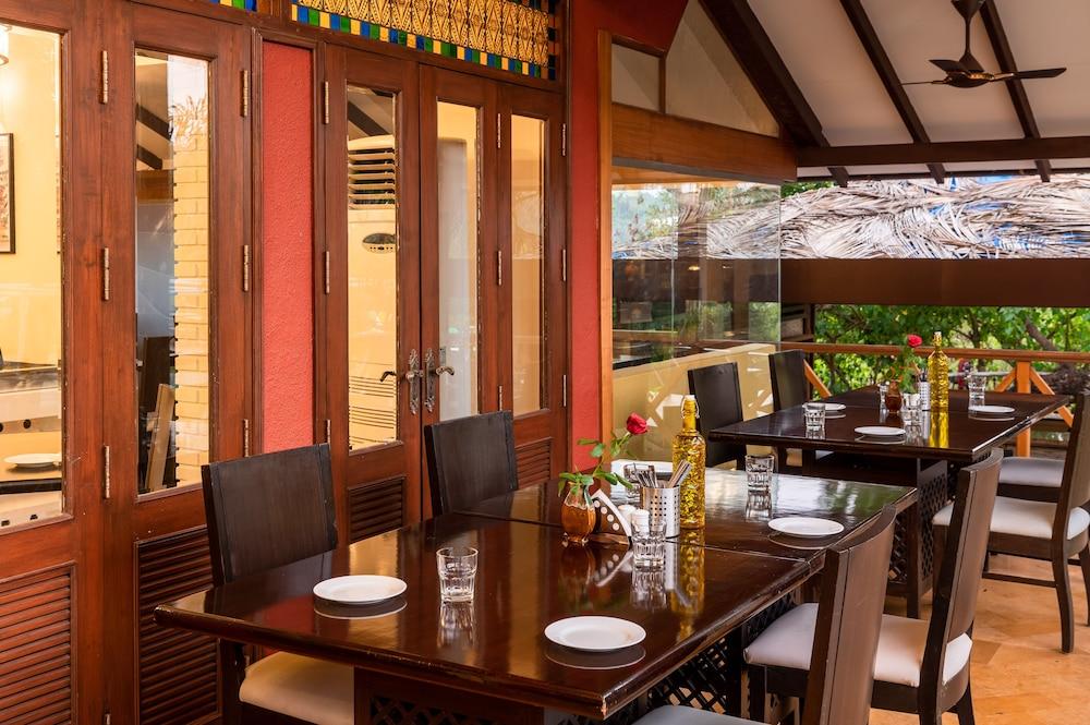 Lazy Lagoon, Baga A Lemon Tree Resort, Goa Экстерьер фото